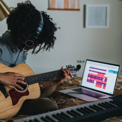 meilleur cours de guitare en ligne