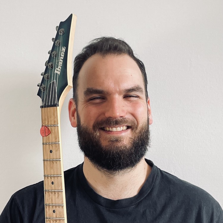 adrien back2guitar